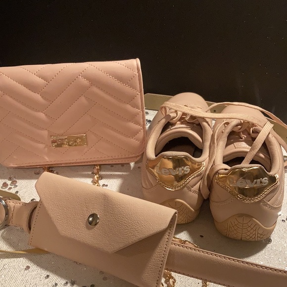 Pretty in pink soft leather bundle - Picture 3 of 8
